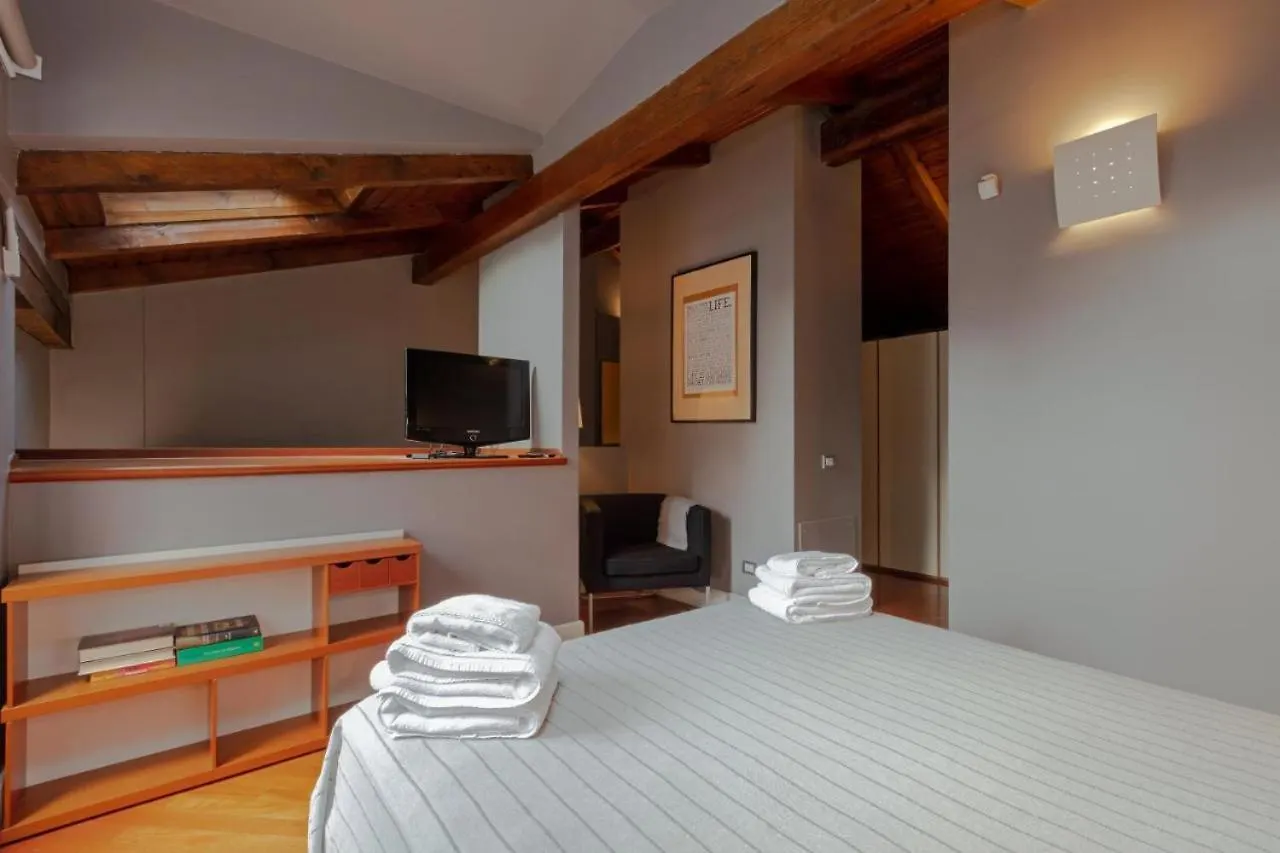 6Mz Apartment Milán